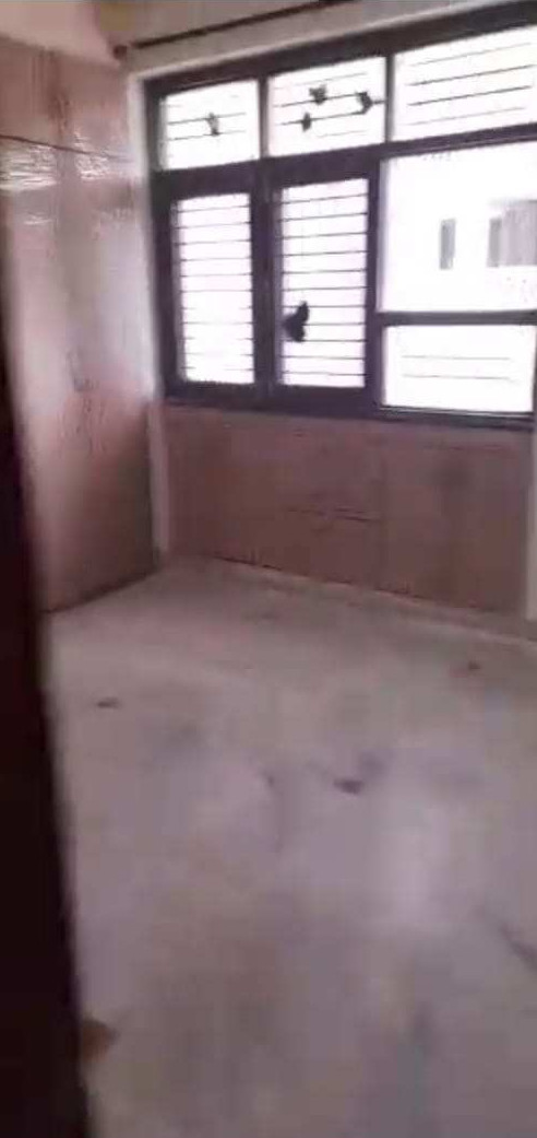 3 BHK Flats & Apartments for Sale in Sector 9, Dwarka, Delhi (1600 Sq.ft.)