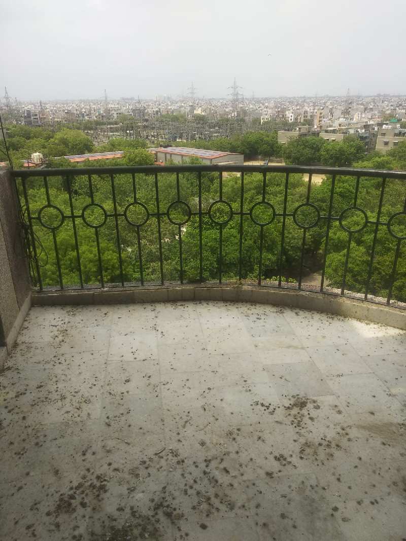 3 BHK Flats & Apartments for Rent in Sector 2, Dwarka, Delhi (1600 Sq.ft.)