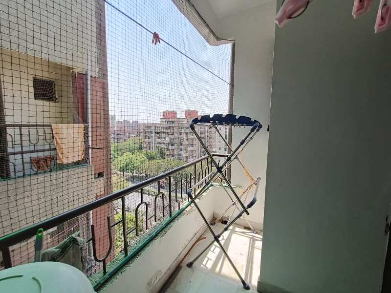 4 BHK Flats & Apartments for Sale in Sector 12, Dwarka, Delhi (2100 Sq.ft.)