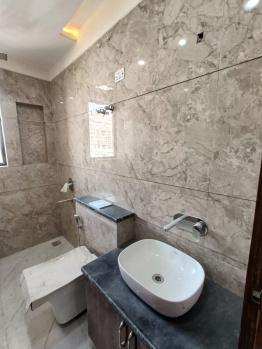 Property for sale in Uppal Southend, Gurgaon