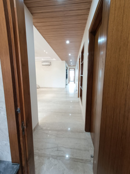 Property for sale in Uppal Southend, Gurgaon