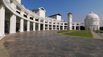 Hotel & Restaurant for Rent in Magarpatta, Pune (10000 Sq.ft.)