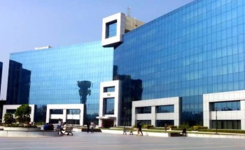 Office Space for Sale in Magarpatta, Pune (10000 Sq.ft.)