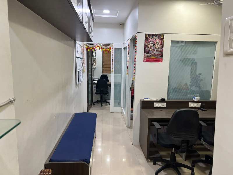 500 Sq.ft. Office Space for Sale in Chanod, Valsad