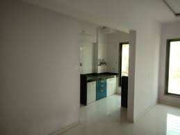 2 BHK Flats & Apartments for Sale in Bhayandar East, Mumbai (720 Sq.ft.)