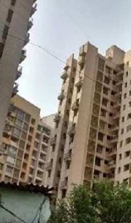2 BHK Flats & Apartments for Sale in Dahisar East, Mumbai (850 Sq.ft.)