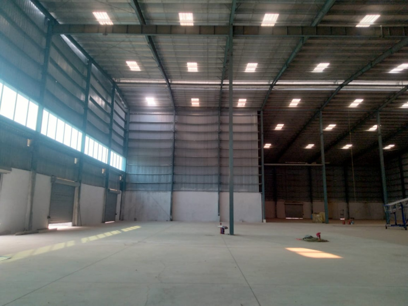 Single Layout Independent Gated Warehouse with Private Boundary