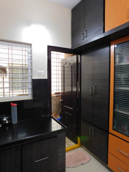 2 BHK Flats & Apartments for Sale in Attapur, Hyderabad (1000 Sq.ft.)