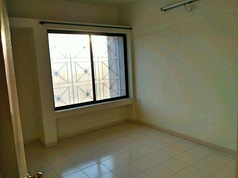 2 BHK Flat for rent at 4 Bunglows