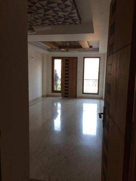3 BHK Penthouse for Rent in Vile Parle West