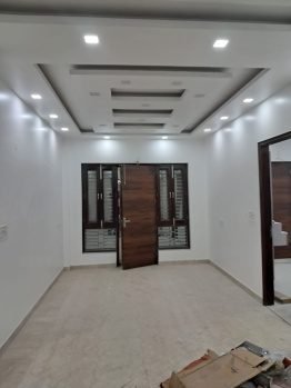 3 BHK Builder Floor for Sale in Shankar Garden, Vikas Puri, Delhi (198 Sq. Yards)