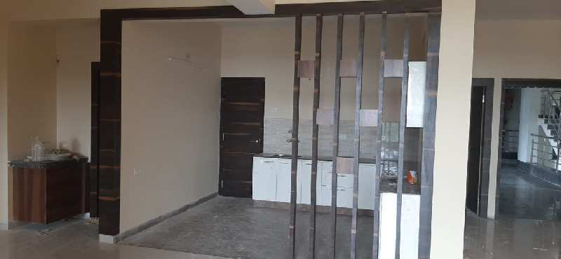 3 BHK Flats & Apartments for Rent in Bariatu, Ranchi (2200 Sq.ft.)