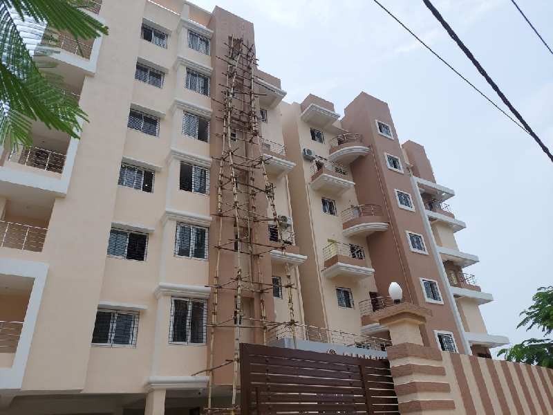 3 BHK Flats & Apartments for Sale in Bariatu Road, Ranchi (1600 Sq.ft.)