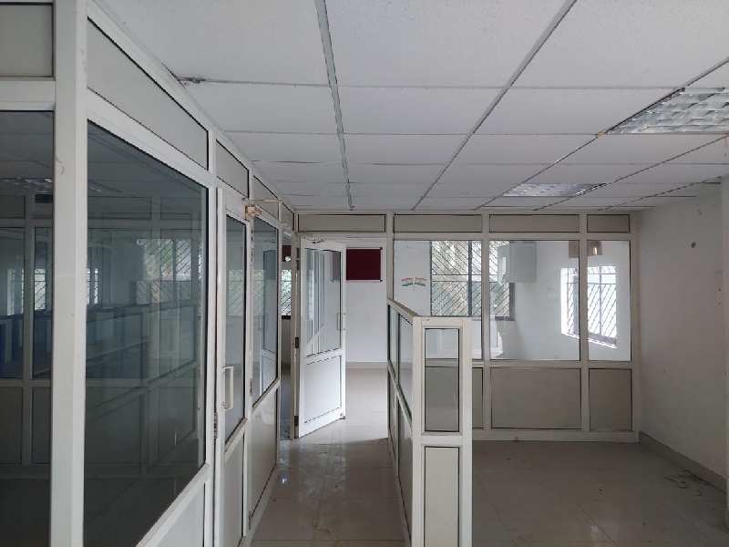 2500 Sq.ft. Office Space for Rent in Kutchery Chowk, Ranchi (2300 Sq.ft.)