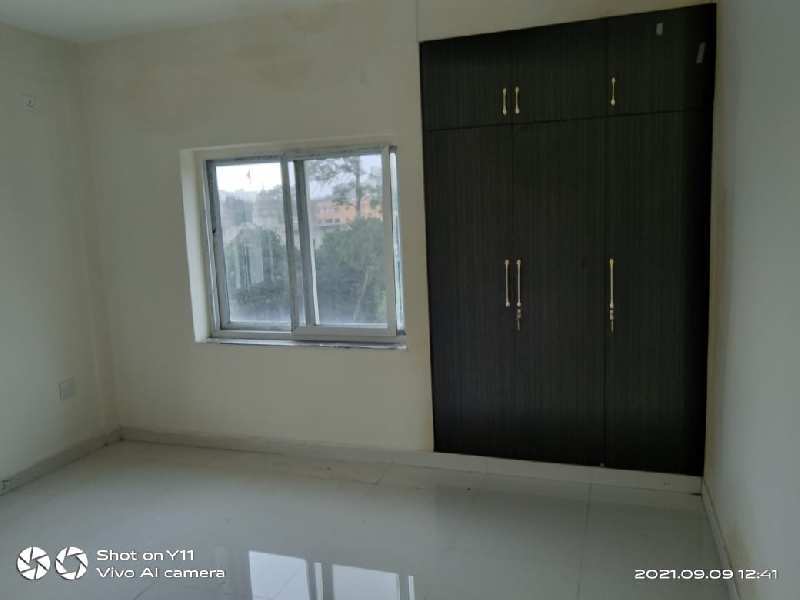 3 BHK Flats & Apartments for Rent in Nivaranpur, Ranchi (1700 Sq.ft.)