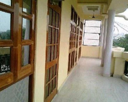 For Sale House 3 BHK At Eldeco Udyan Rate 90 Lac