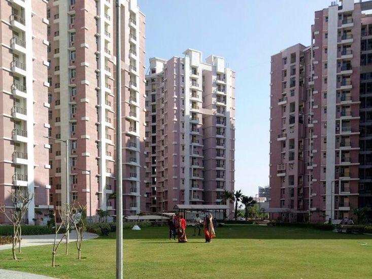 2 Bhk Flat for Sale in Lucknow