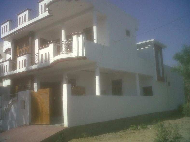 Residential House for rent at Ashiyana Colony