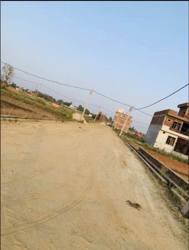 Residential property in Sultanpur near HCL city