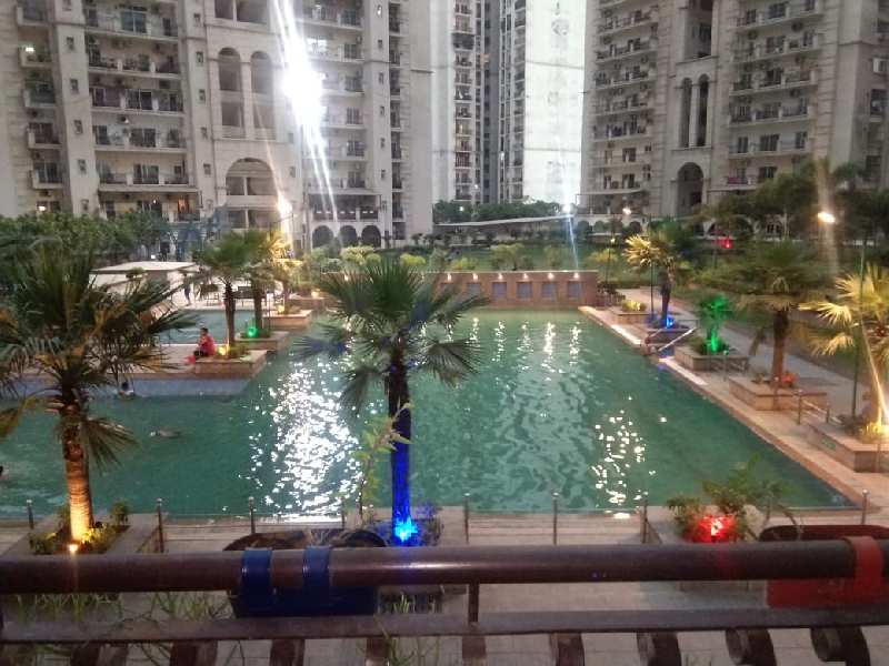 4 BHK Flats & Apartments for Sale in Sector 75, Noida (3000 Sq.ft.)