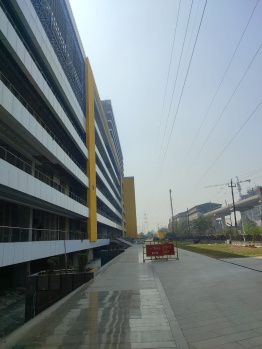 540 Sq.ft. Office Space for Sale in Sector 75, Noida