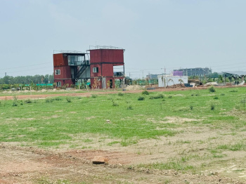 Agricultural/Farm Land for Sale in Sector 156, Noida (2500 Sq. Yards)