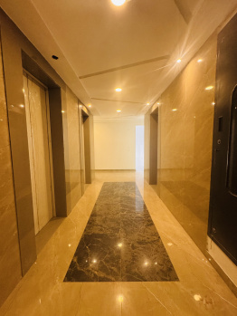 3.5 BHK Flats & Apartments for Sale in Sector 150, Noida (2040 Sq.ft.)