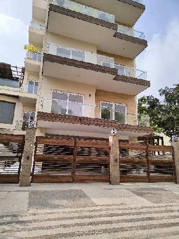 4 BHK Builder Floor for Rent in Sun City, Gurgaon (360 Sq. Yards)