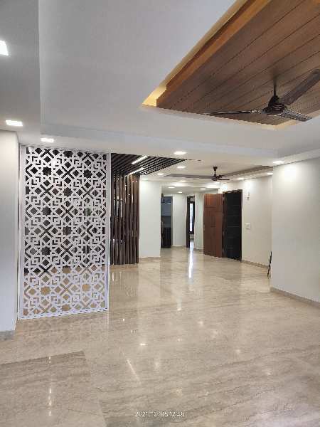 4 BHK Builder Floor for Sale in Sector 54, Gurgaon (275 Sq. Yards)