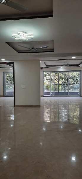 4 BHK Builder Floor for Rent in Sushant Lok Phase I, Gurgaon (418 Sq. Yards)