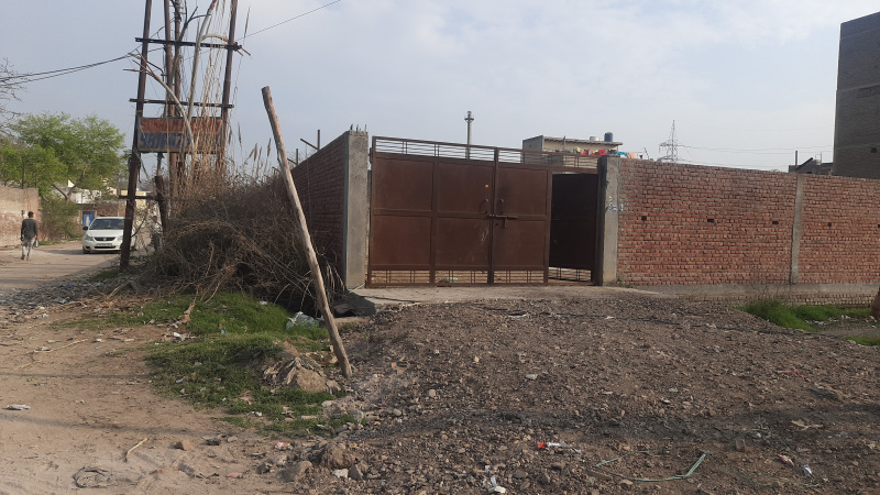 Industrial plot for sale in Sikandrabad