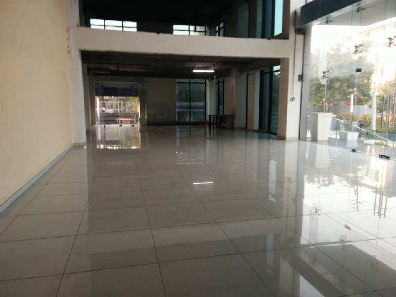 1lac sqft industrial space for rent in Sector-80,Noida