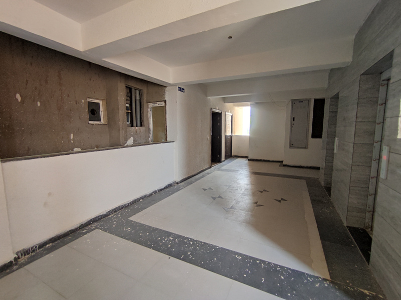 2BHK Flat For Sale at Fatehabad Road, Opposite CNG Petrolpump, Agra