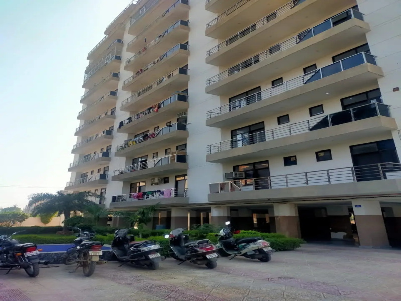 3bhk 2030sqft flat for rent behind molecule rooftop, Fatehabad Road, Agra