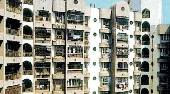 2 BHK Flats & Apartments for Sale in Malad East, Mumbai (665 Sq.ft.)