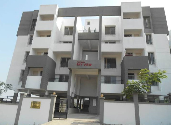 2 BHK Flats & Apartments for Sale in Bakori Road, Pune (1072 Sq.ft.)