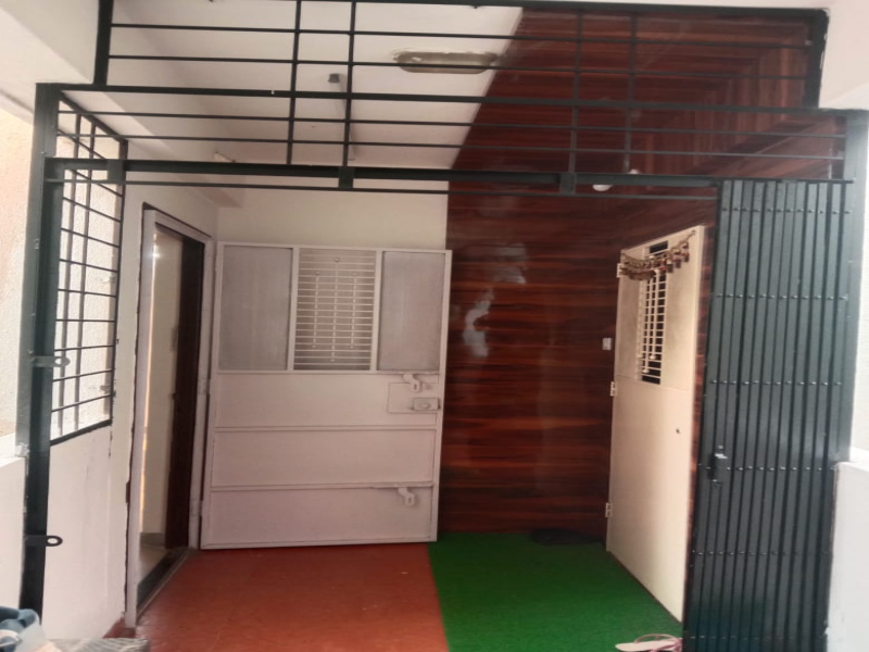 Big Size 2 BHK Full Furnished with Interior Flat in 48 Lakh
