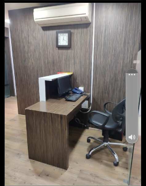 1700 Sq.ft. Office Space for Rent in Cross Road, Ahmedabad