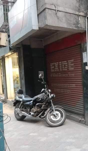 Showrooms For Rent In Minto Park, Kolkata (800 Sq.ft.)