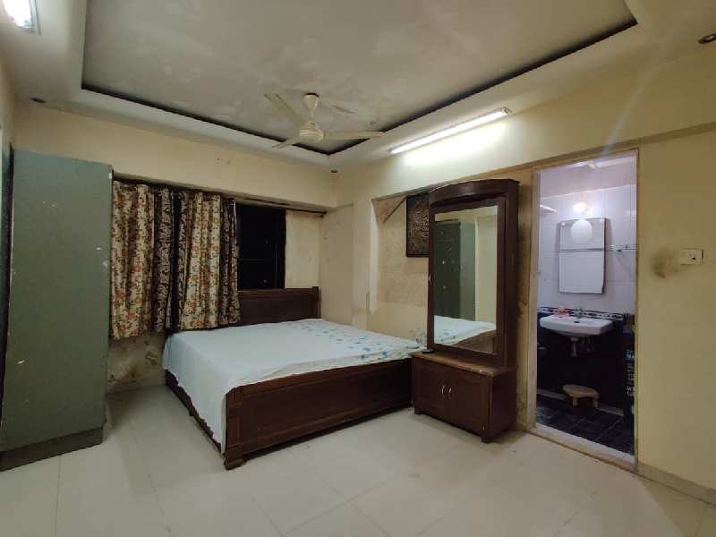 Fully furnished 2 BHK for rent in Ghatkopar West
