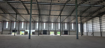 140000 Sq.ft. Warehouse/Godown for Rent in NH 8, Kheda