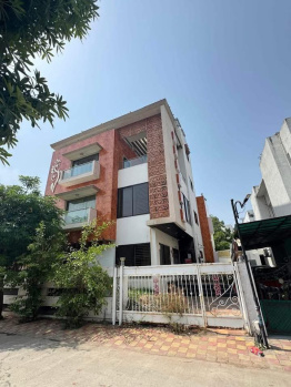 Race course Vadodara Bunglow for sale