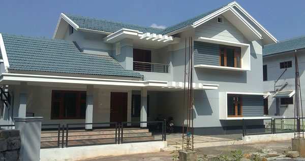 4 BHK Individual House for Sale in Kozhikode (2200 Sq.ft.)