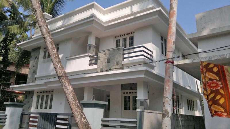4 BHK Individual House/Home for Sale in Calicut (1800 Sq.ft.)