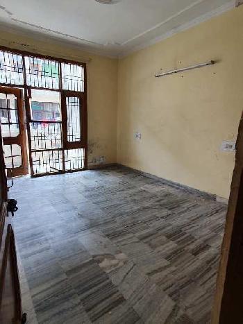For rent 3bhk with kitchen, 3 washroom, drawing dinning lobby 3 car parking furnishing option available sector 48 A Chandigarh