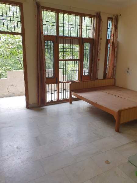 For rent 3bhk with kitchen, 3 washroom, drawing dinning lobby 3 car parking furnishing option available sector 48 A Chandigarh