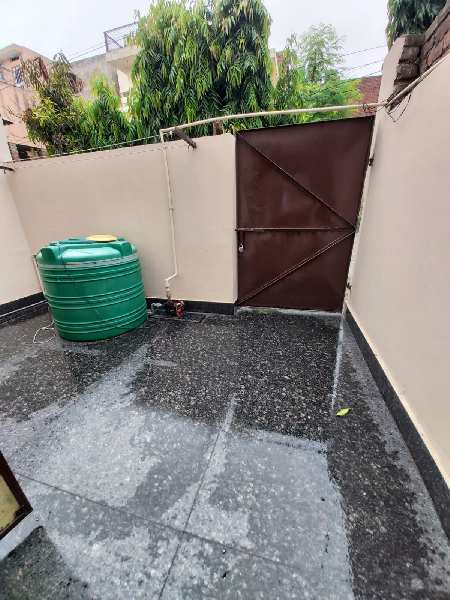 For Rent 2BHK Ground Floor Fully Furnished Drawing Dining Modular Kitchen Fan, Bed, Led TV, Sofa Geyser, Freeze, Ro Purifier, Table Washing Machine, Window Ac Inverter Almira Sector 41 Chandigarh