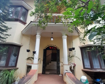 3bhk luxury fully furnished villa  for sale in nagoa