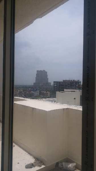 2 BHK Flats & Apartments for Rent in Metropolitan, Kolkata