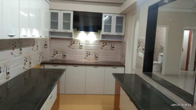 3 BHK Flats & Apartments for Rent in Hoshangabad Road, Bhopal (1600 Sq.ft.)